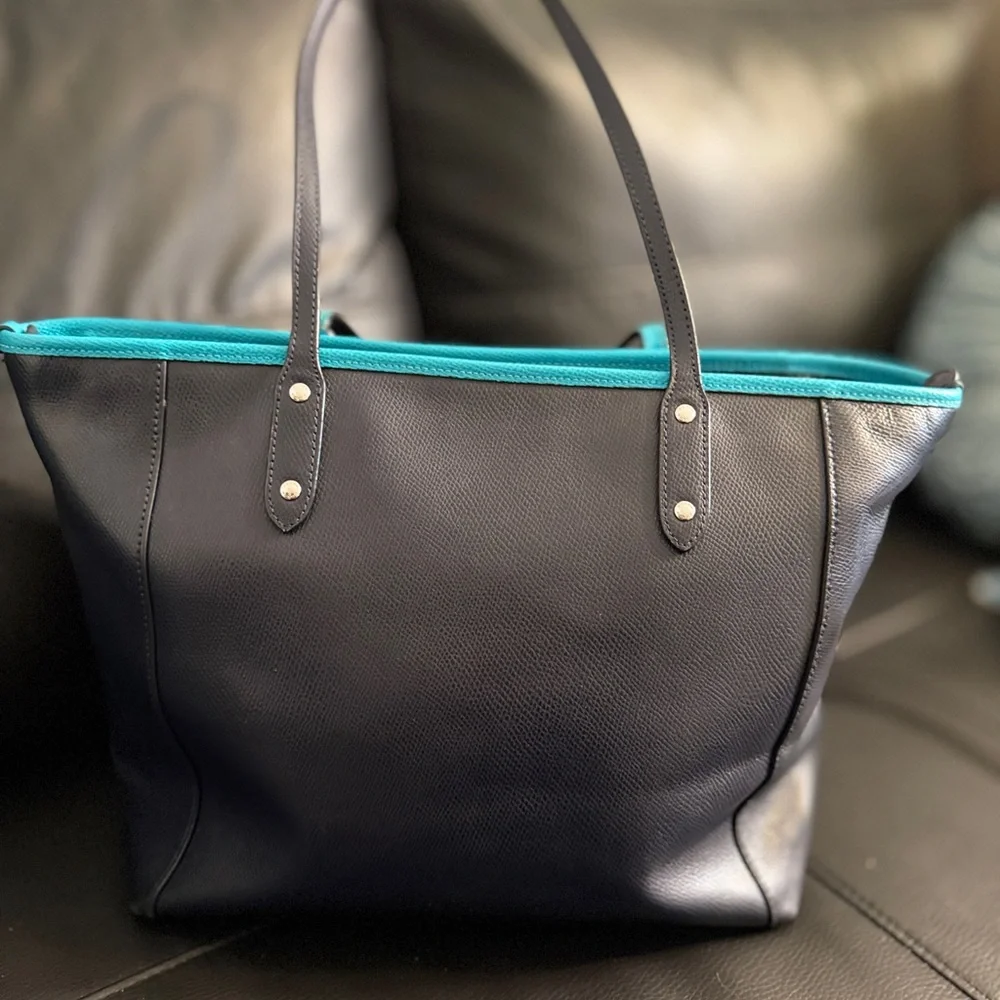 Coach Navy Leather Tote Bag Bright Blue Trim Shoulder Bag - Picture 8 of 10